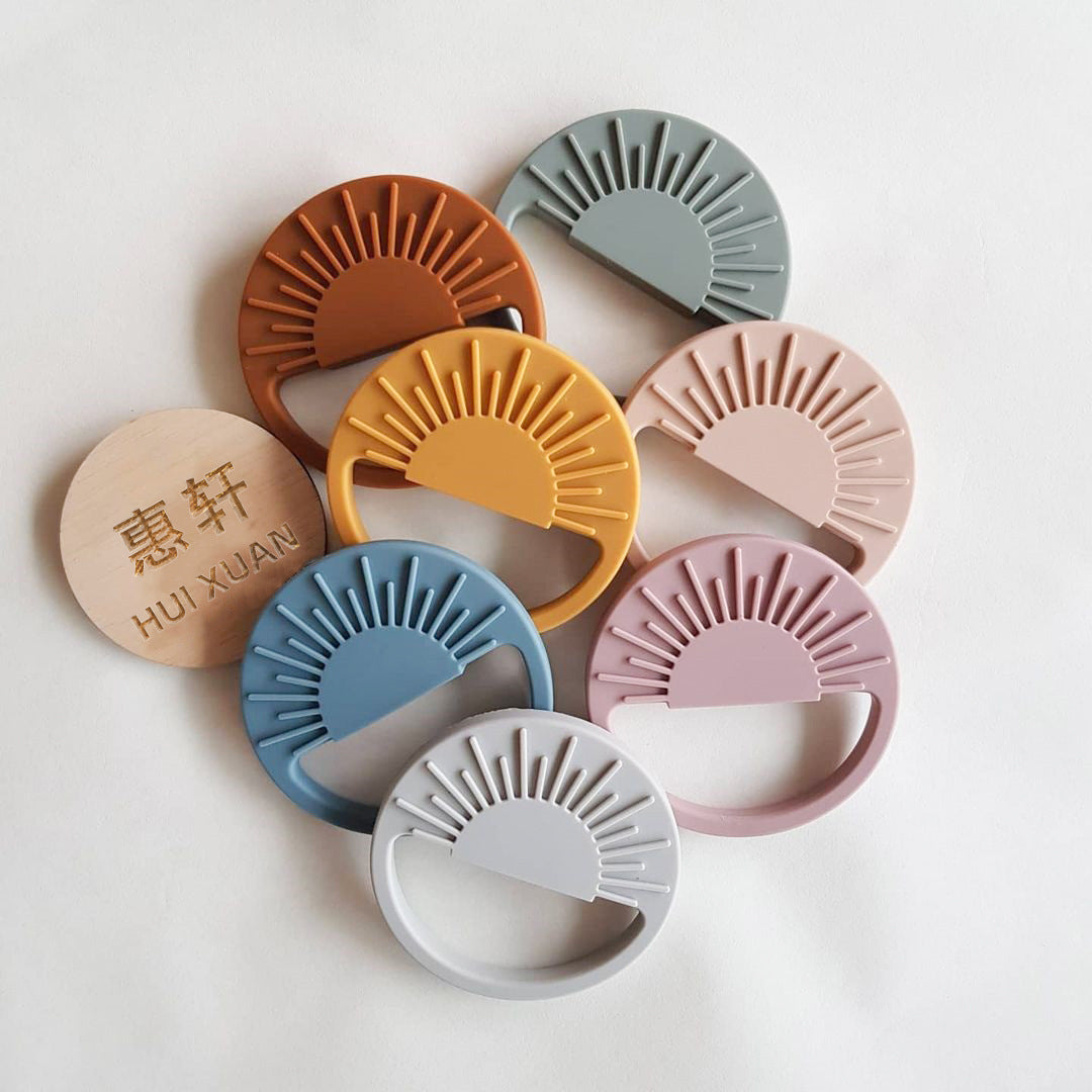 Sun‑Shaped Teether - Little Luppo